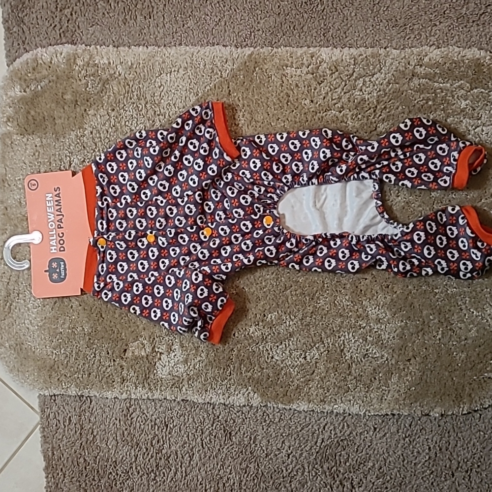 BRAN-NEW FUZZYARD HALLOWEEN DOG PAJAMAS